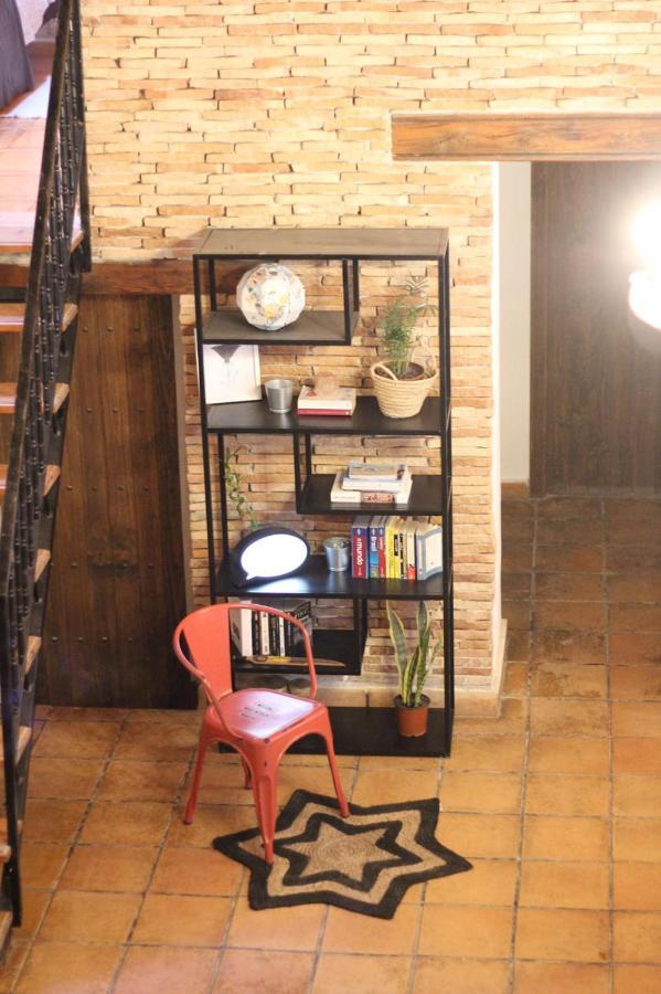 Bakit House - Casa Rural Con Piscina 아길라스 외부 사진